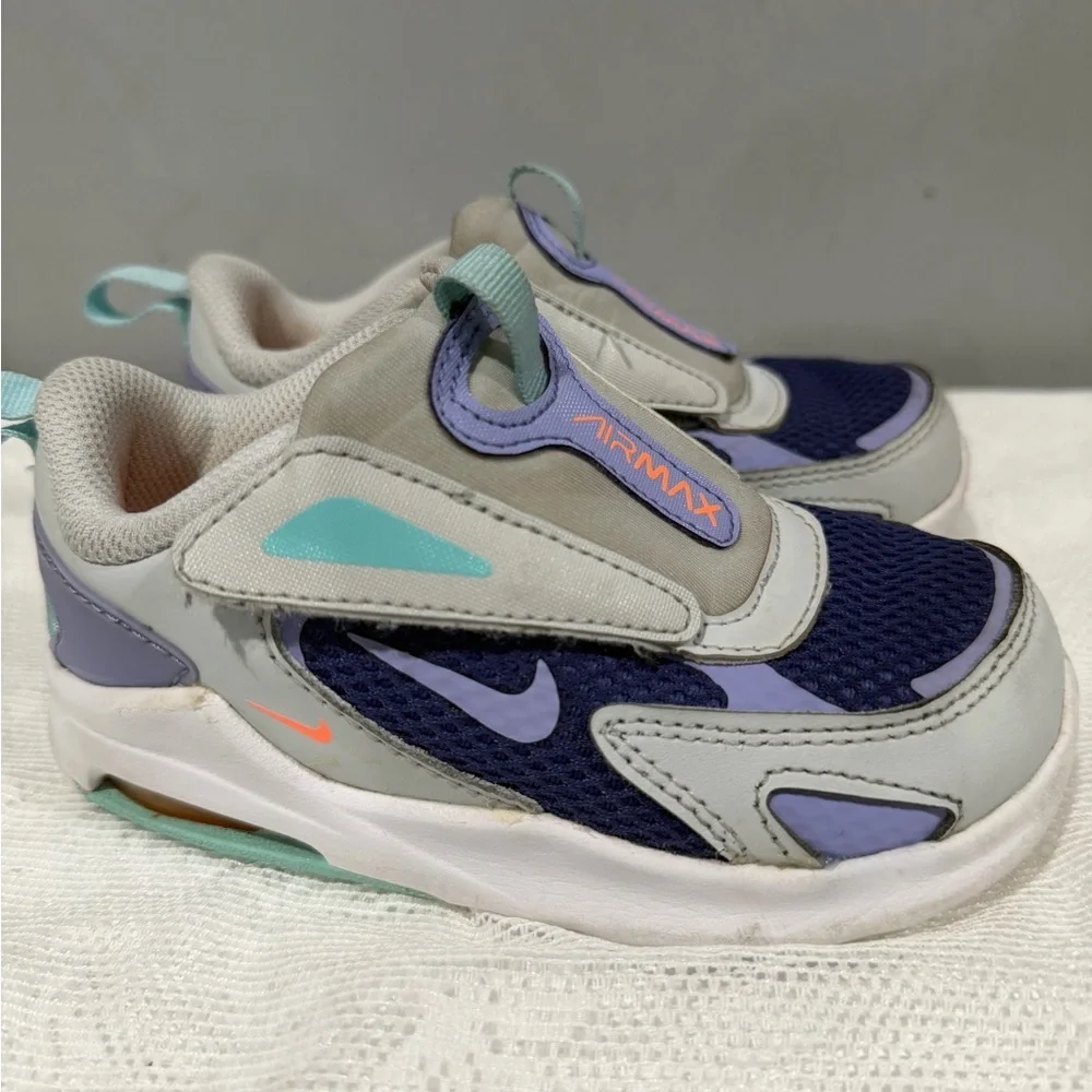 Nike Kids Sneakers - Blue, Gray, and Purple